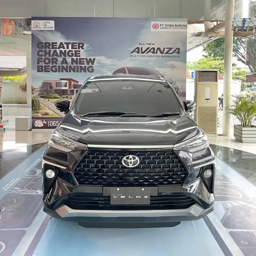 DP 14JT TOYOTA VELOZ 1.5 Q CVT MATIC / MANUAL MT KREDIT HITAM PUTIH