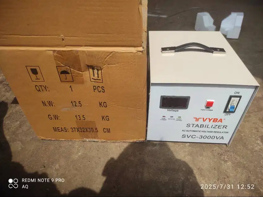 Stabilizer digital 3000A merk vyba