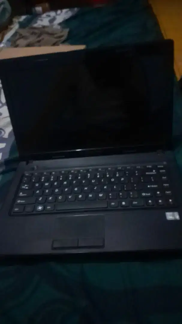 Laptop Lenovo G475 murah meriah