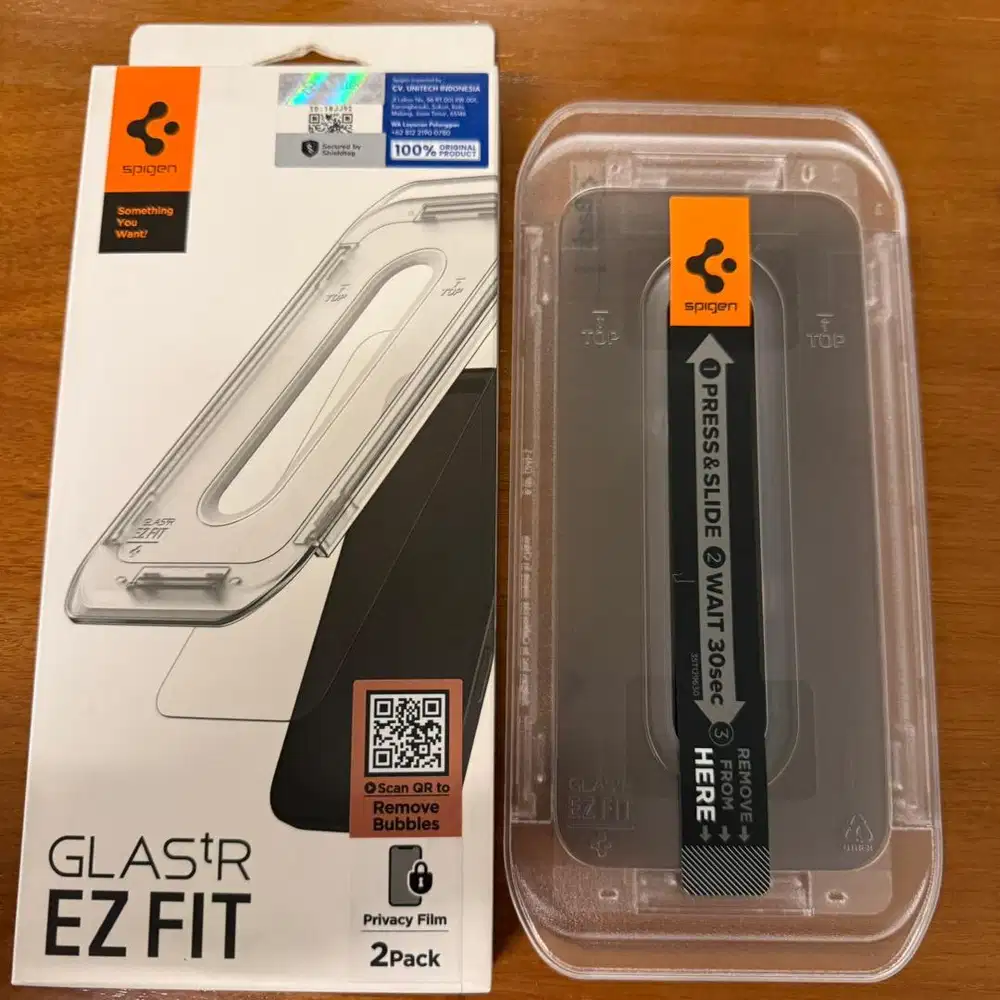 Tempered Glass Spigen Ez Fit Privacy Film Anti Spy iPhone 16 Pro Max