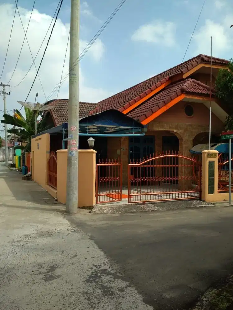 Rumah Strategis Siap Huni