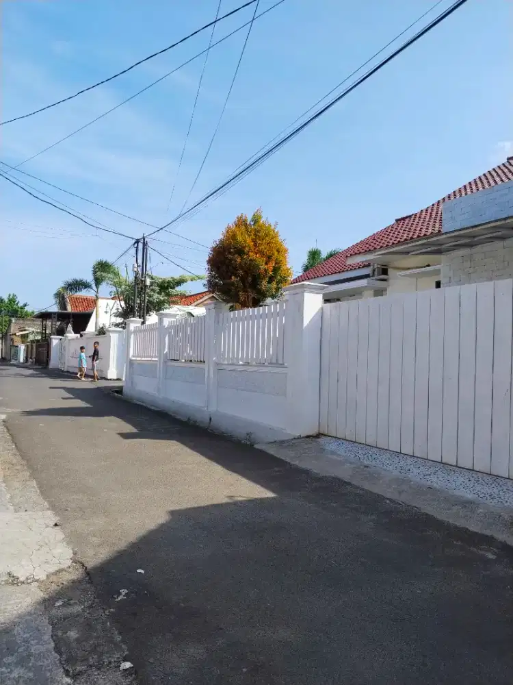 Dijual rumah lokasi stratefis pusat kota