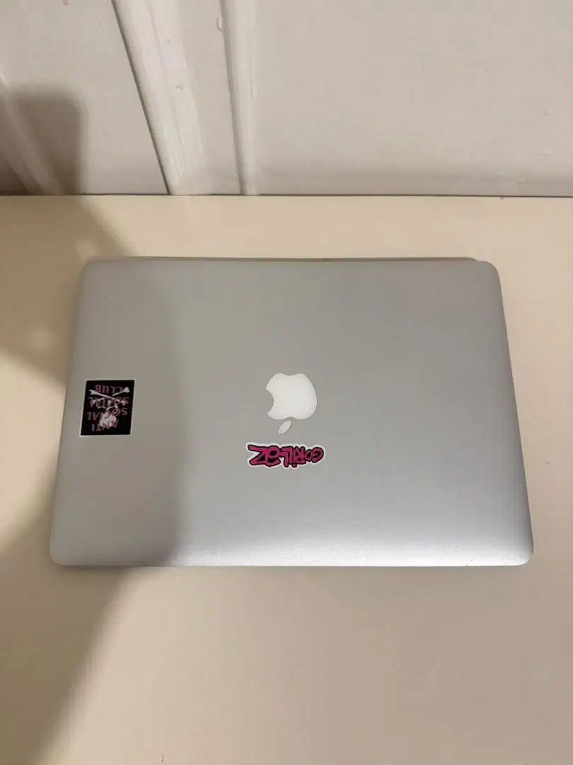 Macbook Air 2017 11 inch Apple