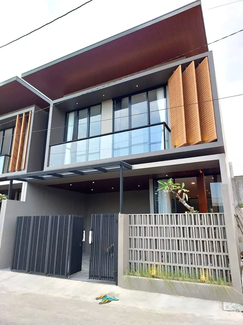 Rumah Bonus Furniture di Jambon dekat Jalan Magelang