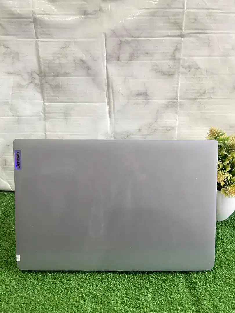 LENOVO IDEAPAD SLIM 1I AMD RYZEN 3-7320U SSD 512
