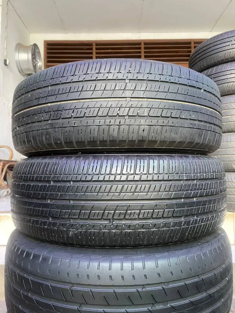 Ban Bridgestone Dueler H/T   225 65 r17 2Pcs
