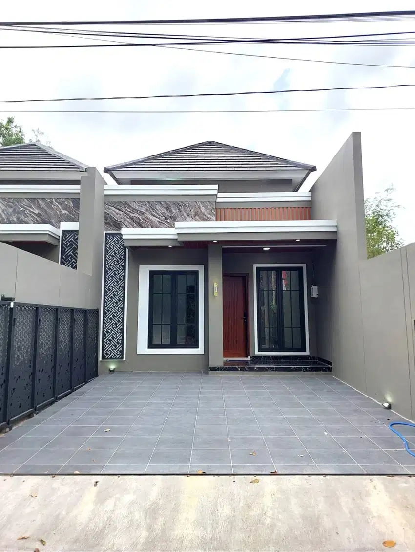 Rumah Baru Akses Mudah dekat Jalan Besi Jangkang