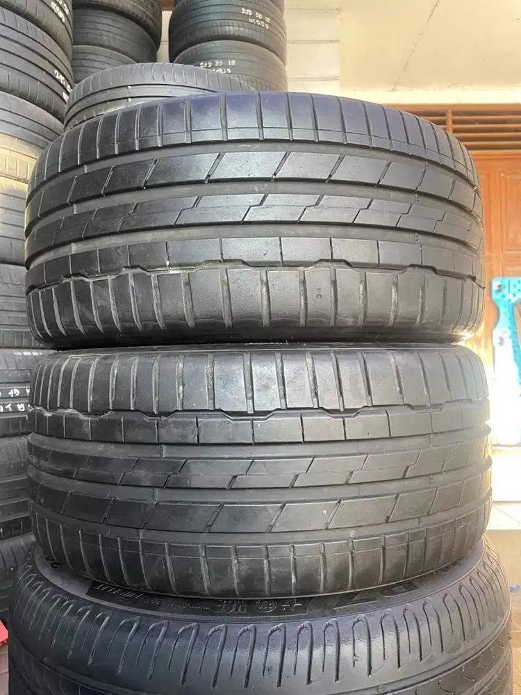 Ban Hankook Ventus S1 Evo3 235 35 r19 2Pcs