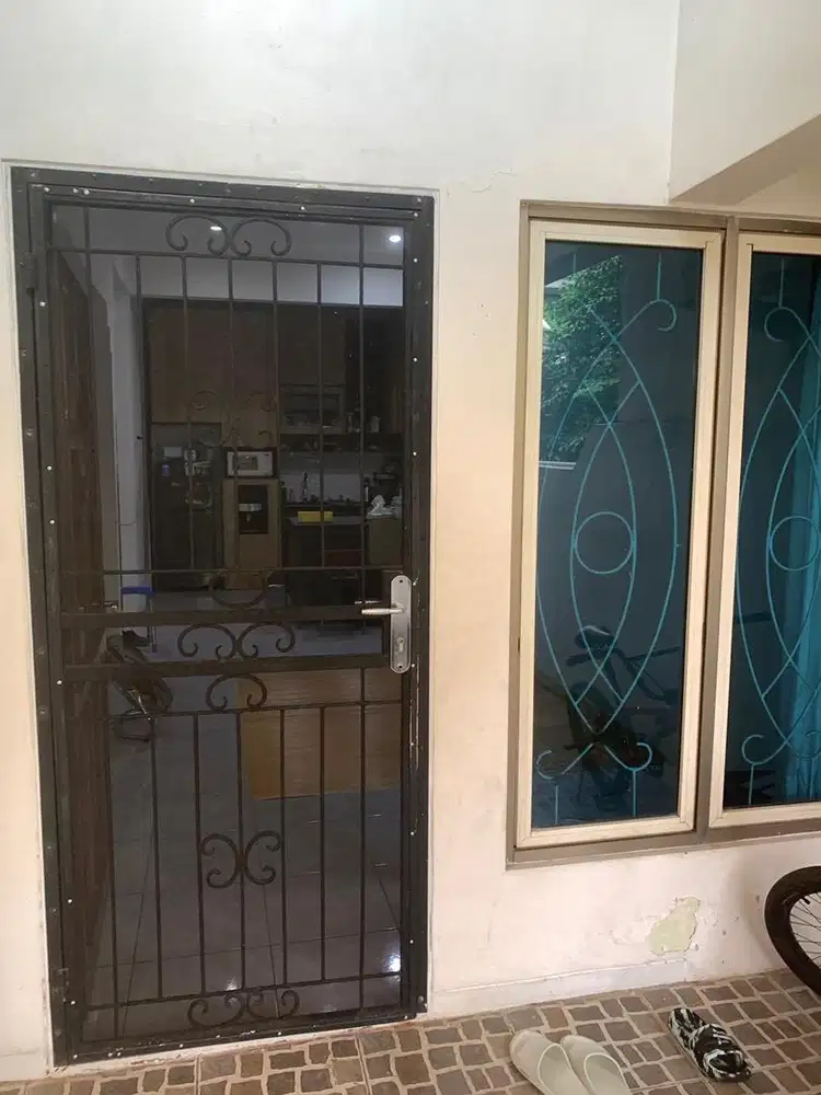Dijual CEPAT Rumah Banjar Wijaya lengkap dengan isinya, 2 lantai