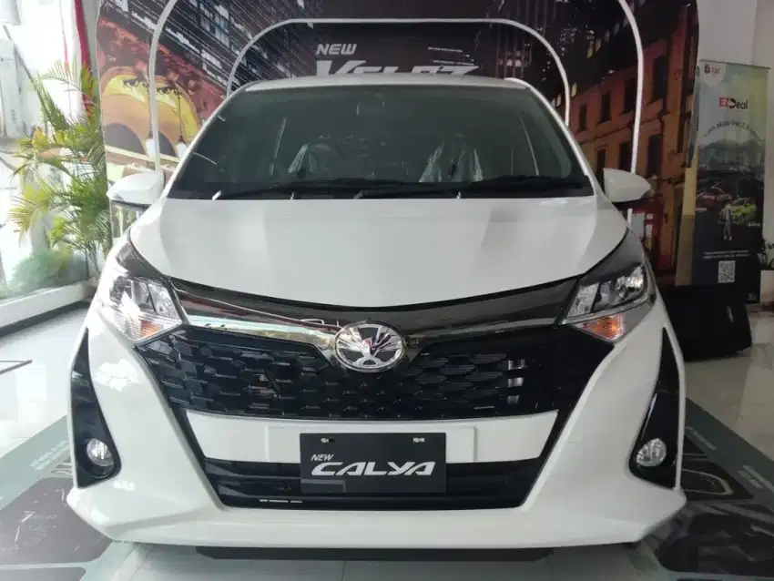 DP 8JT TOYOTA CALYA 1.2 G MATIC AT 2025 KREDIT MANUAL MT PUTIH SILVER
