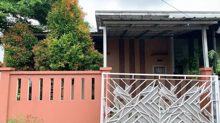 Rumah Minimalis di Bogor Dekat ke Terminal Leuwiliang Siap KPR J-18347
