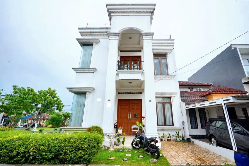 Rumah Mewah 3 Lt Siap KPR 15 Mnt ke Supermal Karawaci J-14814