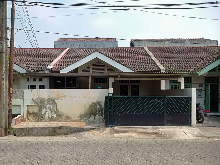 Rumah Hadap Timur 15 Mnt ke Gerbang Tol Karang Tengah Barat 2 J-24908