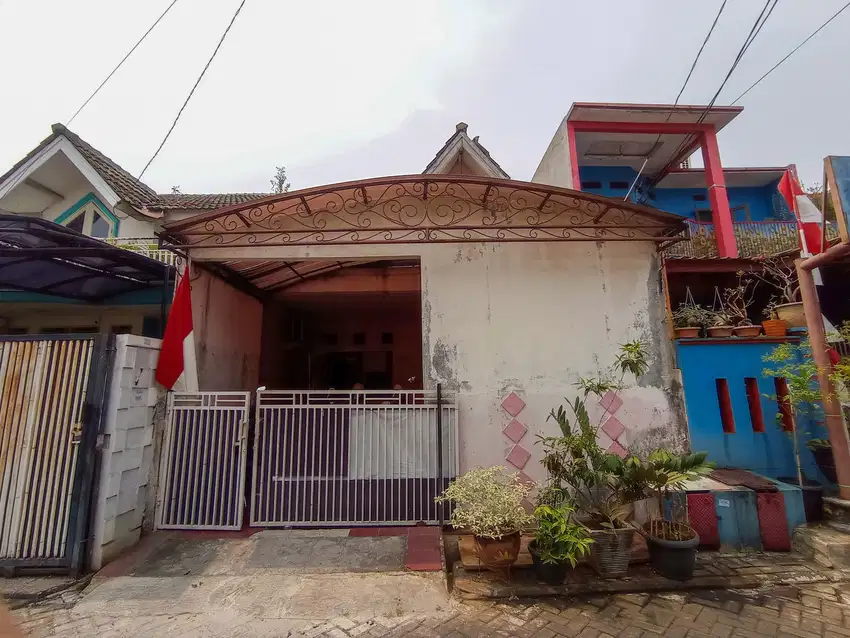 Rumah 2 Lt SHM 15 Mnt ke Pintu Tol Karang Tengah Siap KPR J-25044