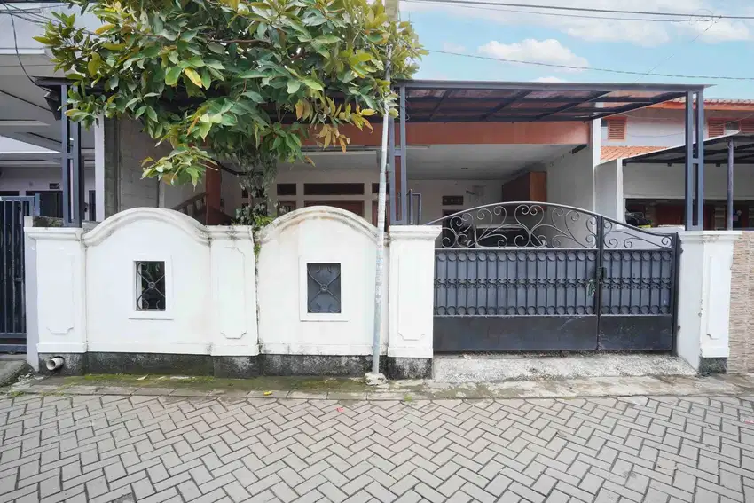 Rumah LT 216 Hadap Selatan 8 Mnt ke Gerbang Tol Ciledug 4 J-21748