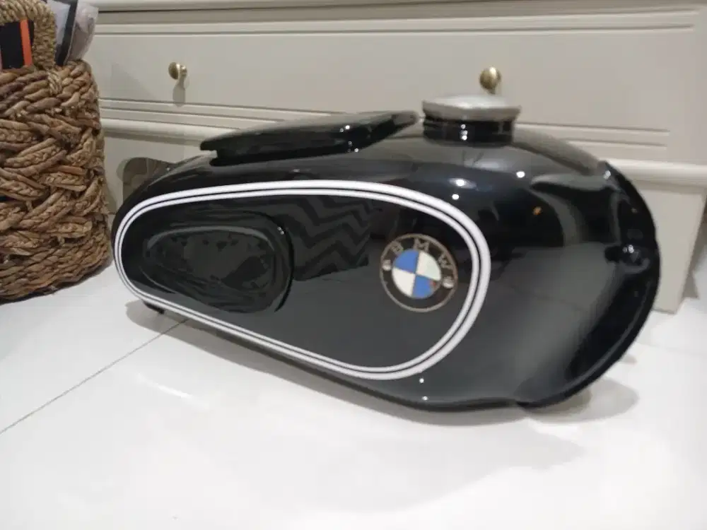 Tangki Ori BMW R26 R27 Restorasi