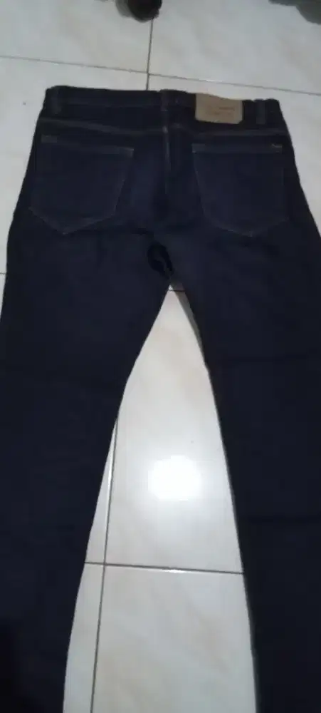 Celana panjang keren