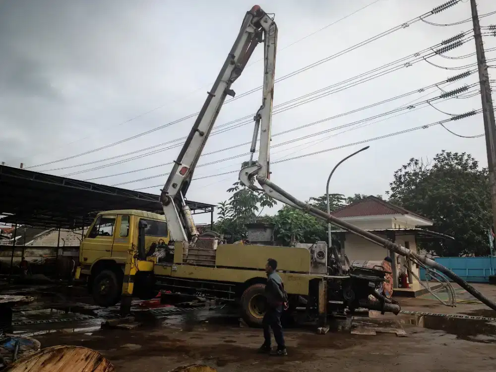 Concrete pump pompa beton