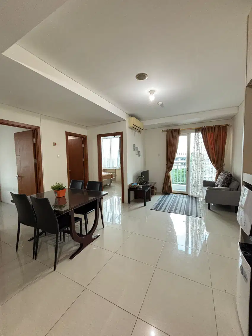 Apartemen 2 Kamar Tidur Hook Tower Cendana Lantai 3 Woodland by MoFU
