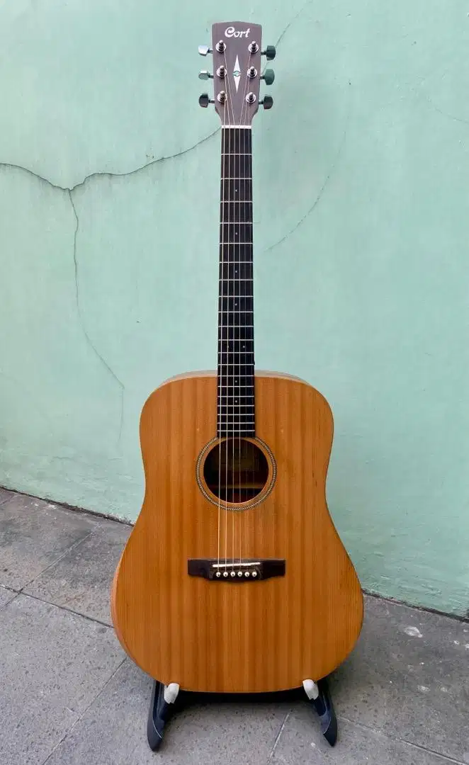Cort earth f bevel cut op solid top