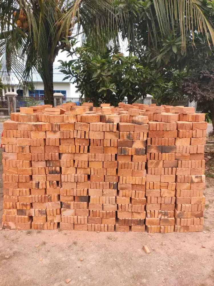 Batu bata merah pres