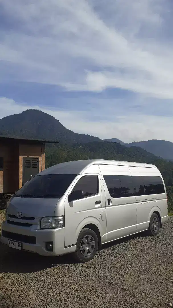 Rental Mobil Hiace, Rental Hiace, Sewa Hiace, Sewa Elf, Rental Elf