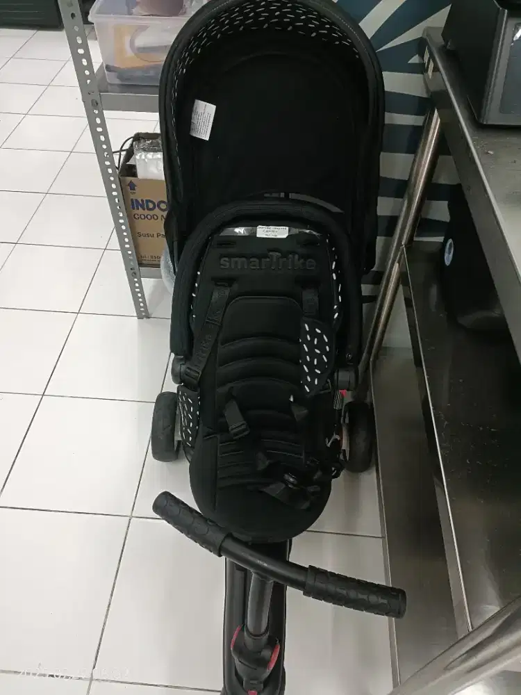 Stroller smartrike rarely used