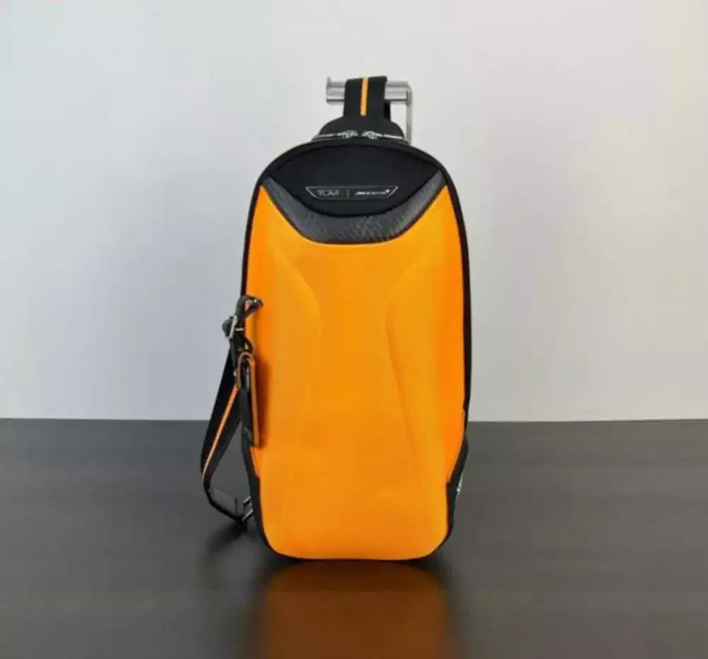 Tas Tumi Slingbag Bodybag Torque Orange Nilon