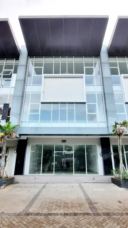 Ruko yg sangat modern selangkah ke MRT