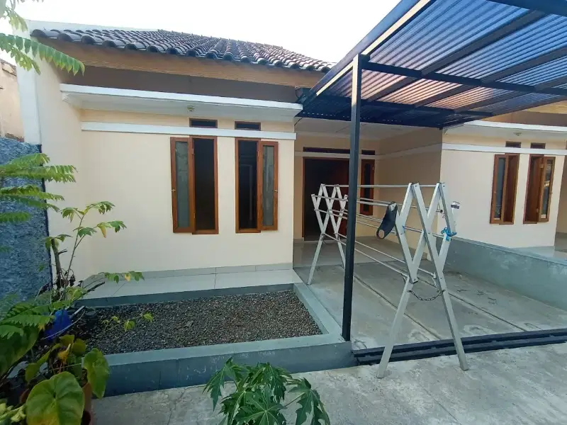 Jual Rumah 2 kamar tidur-komplek wartawan Baleendah - tidak banjir