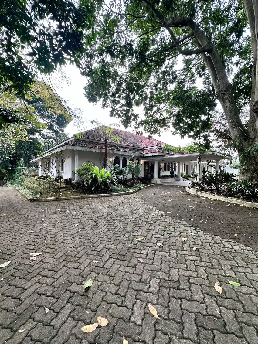 FOR SALE DAGO  BANDUNG COCOK UNTUK HOTEL, BOUTIQUE HOTEL & SEMI RESORT
