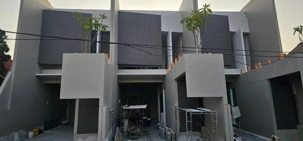 Dijual Rumah Baru di Manyar Tirtoasri Bagus Mewah