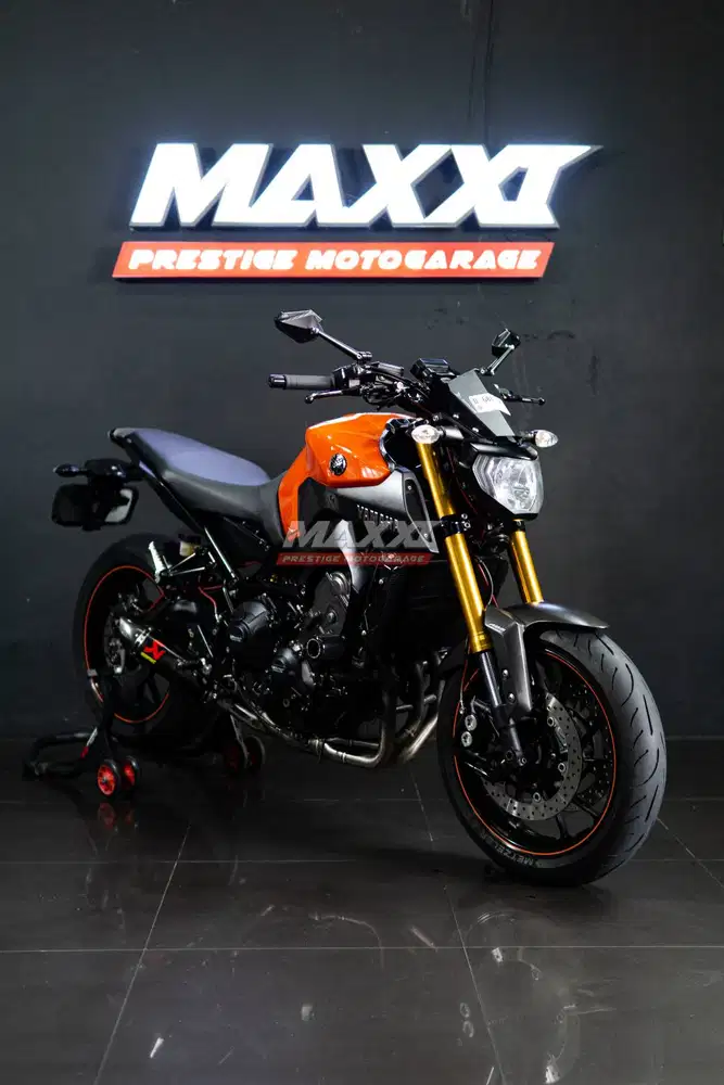 YAMAHA MT09 MT 09  Z900  MONSTER