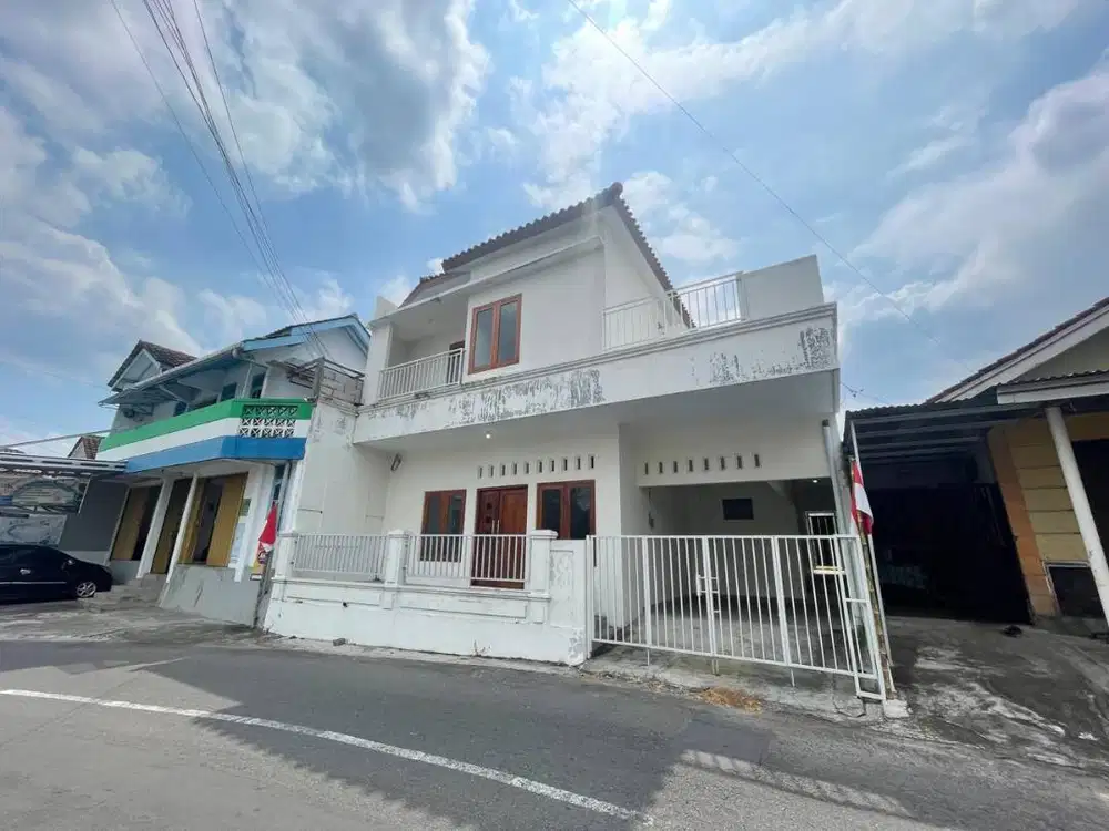 Dijual rumah baru Strategis pinggir jalan jongke 100 m dr jl  magelang