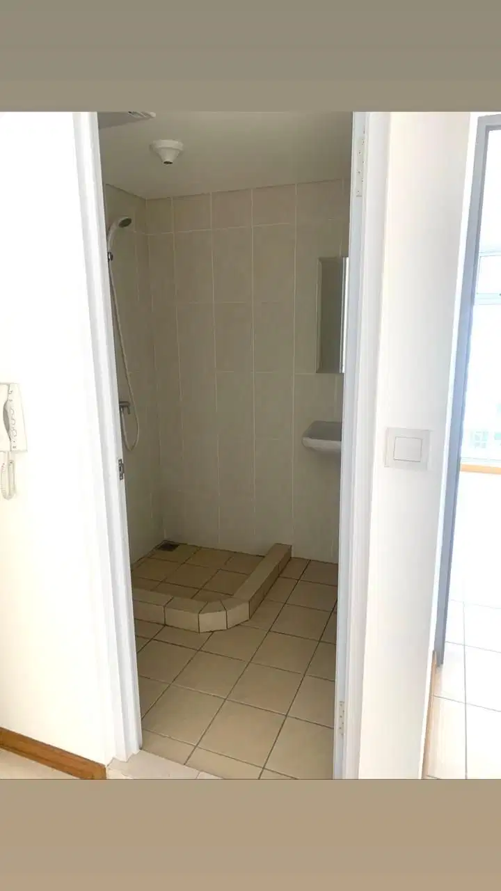 Apartemen Midtown 3BR Jual Rugi
