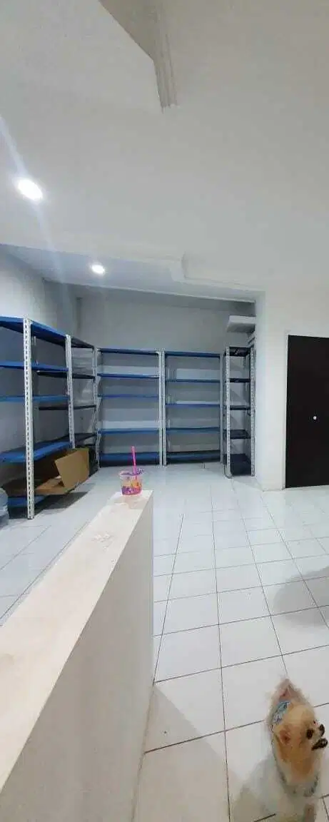 Dijual rumah di perumahan golden palm residence