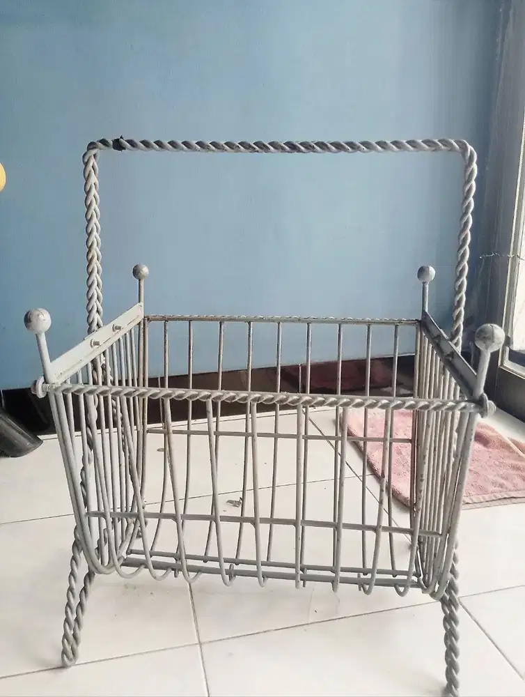 Obral Keranjang BESI SOLID Majalah buku