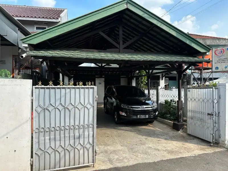 DI JUAL MURAH RUMAH BESAR AKSES MOBIL DI CEGER CIRACAS JAKTIM