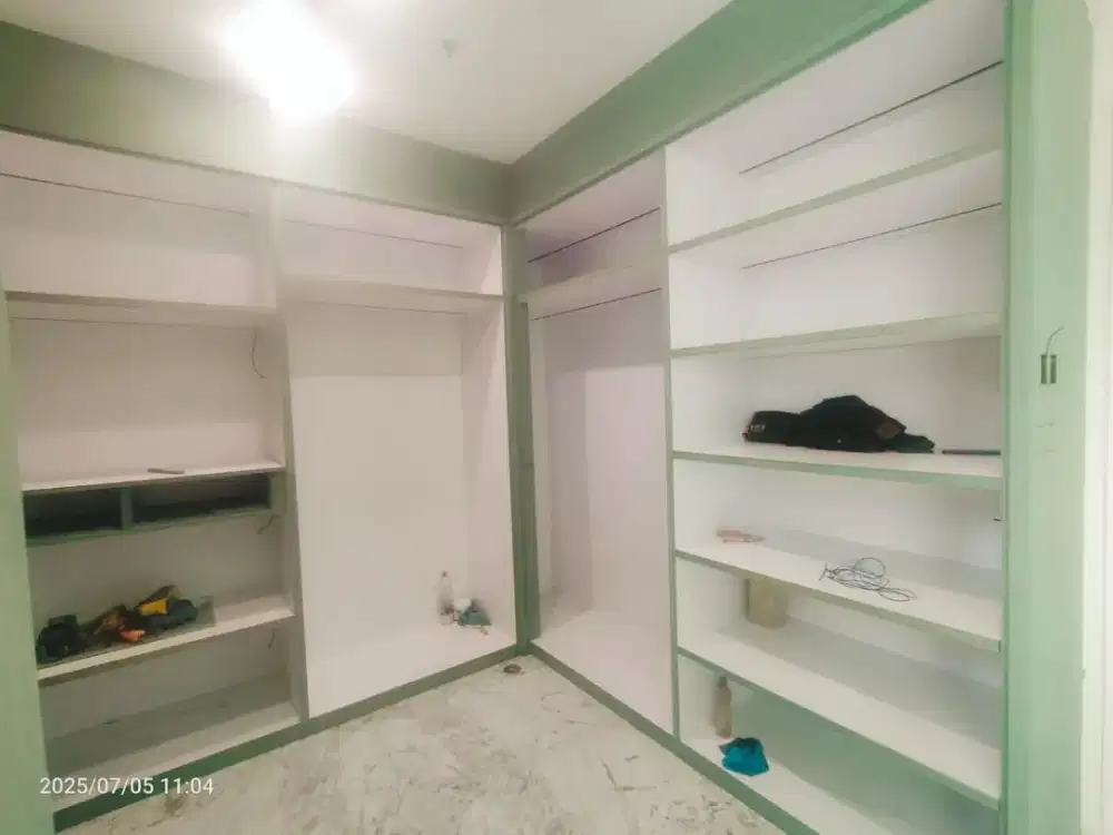 Perabot interior tempahan