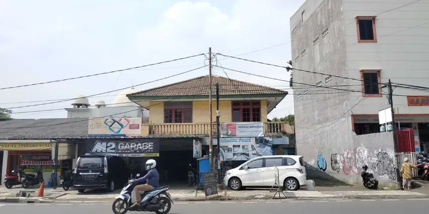 Dijual Murah 1 Ruko dan 1 Rumah Lokasi Pas Depan Jalan Dekat