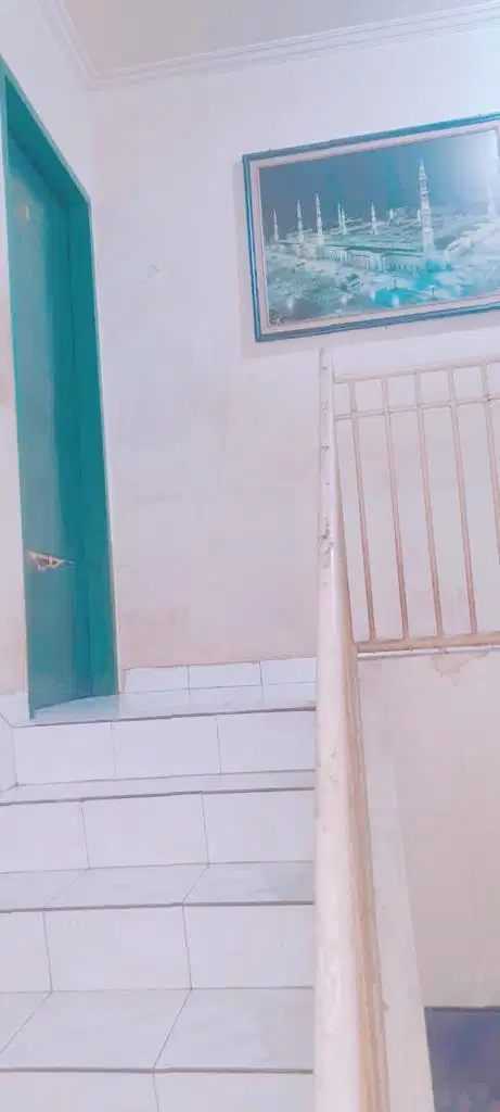 Dijual Rumah 2 Lantai di dukuh Bima dekat Grand wisata