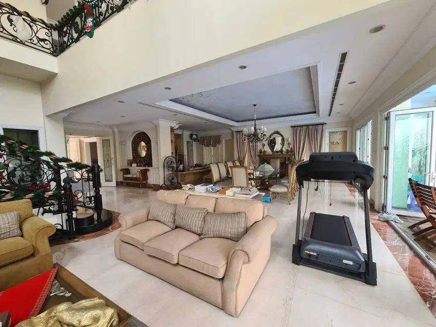 HOT UNIT    Rumah Mewah PIK Ukuran 16x40 Hadap Selatan