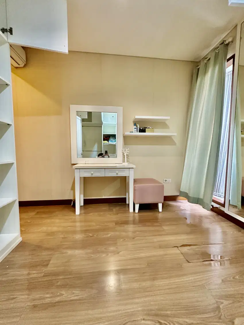 rumah furnished dalam cluster di pondok pinang jakarta selatan