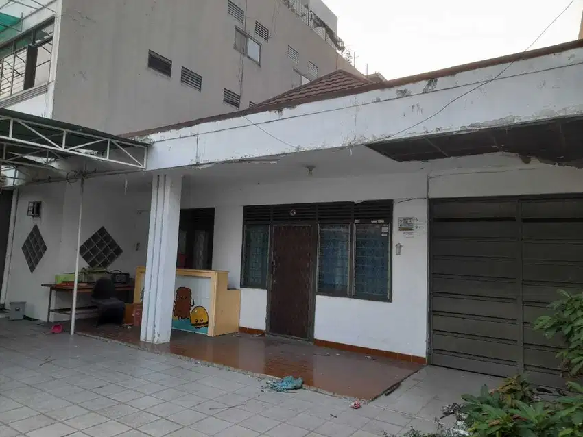 Rumah Kartini Raya jakpus jalan lebar pinggir jalan strategis