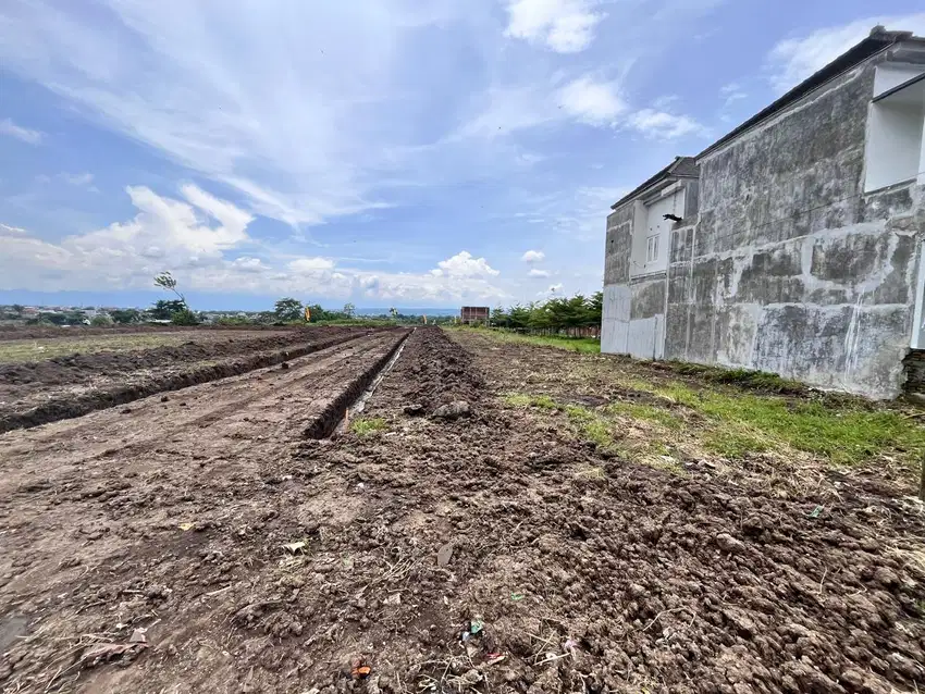 Tanah Strategis di Bandulan Harga Ekonomis, View Cantik