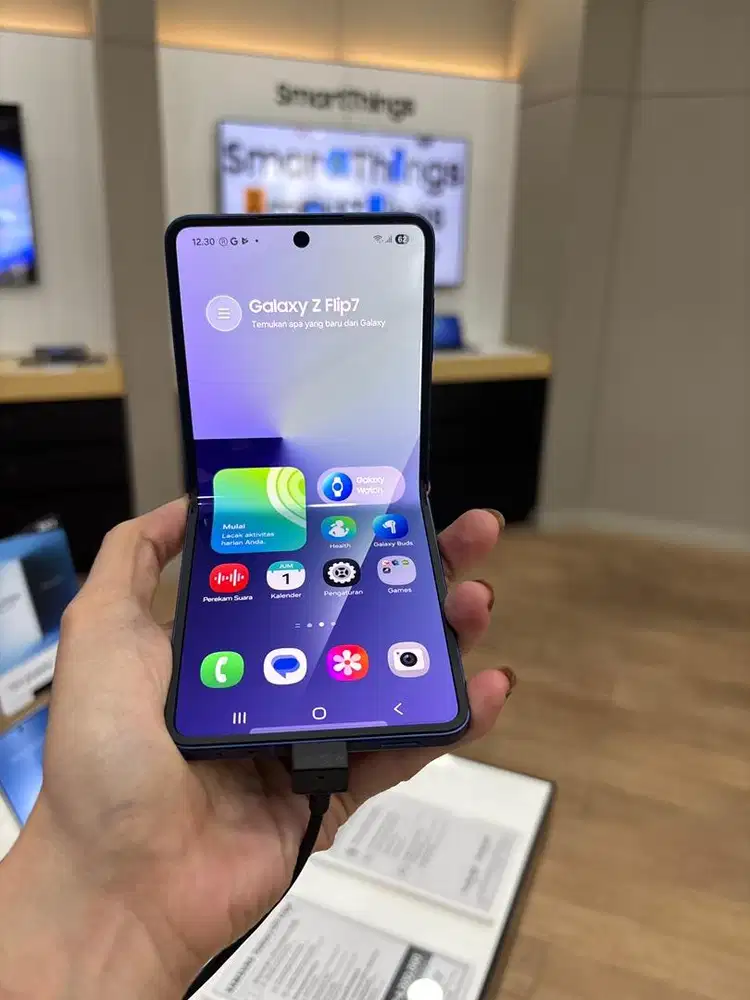 Samsung galaxy z flip 7z premier 2thn