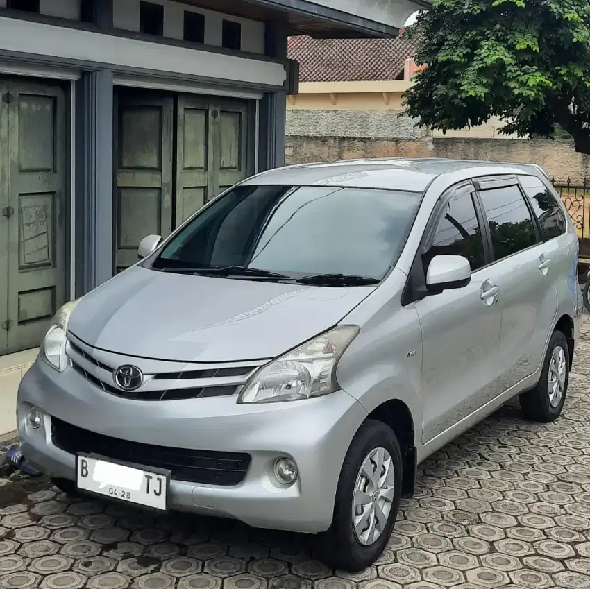 Avanza E AT 2014