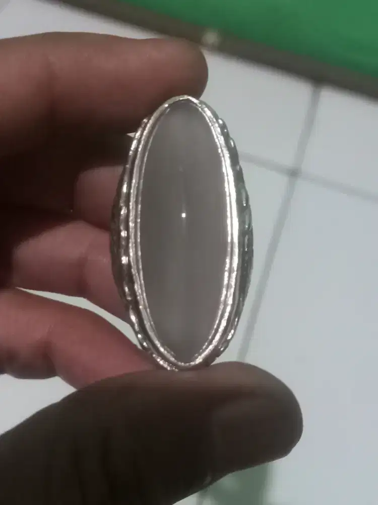 Natural batu pandan anggur lawas kristal.serat hampir gk ada.halus