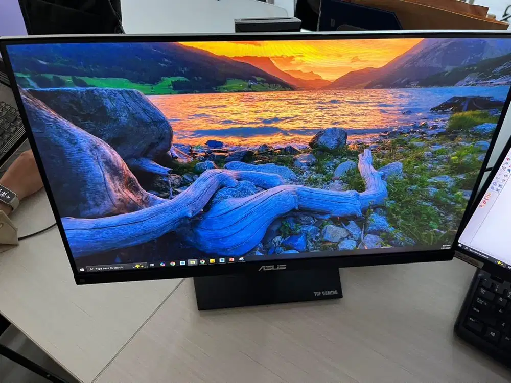 MONITOR FHD 144Hz ASUS VG249Q