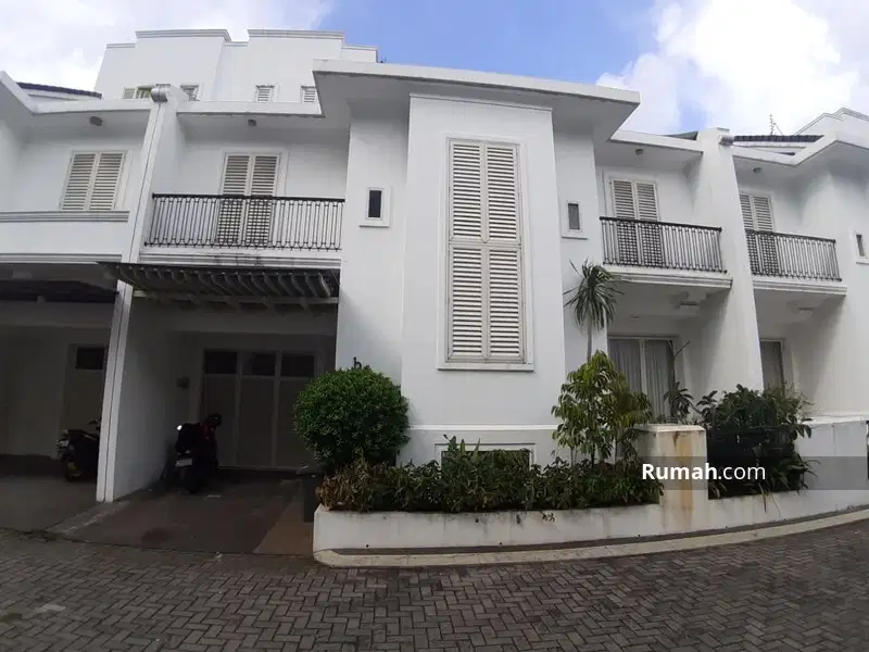 BEST DEAL Dua Kemang Residence